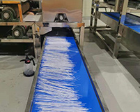 方便粉絲為何能成為網(wǎng)紅食品？方便粉絲生產(chǎn)線(xiàn)工藝流程是什么？